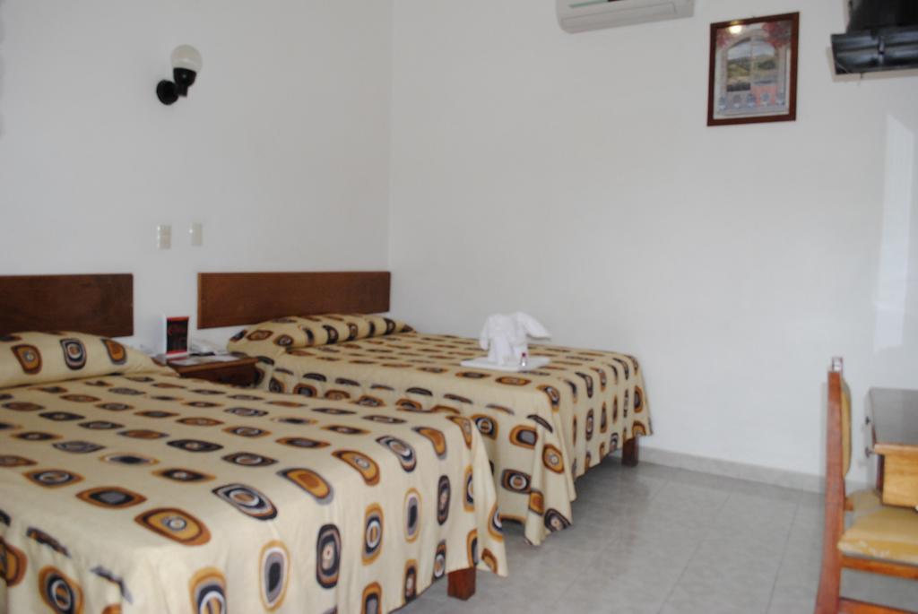 Hotel Arcos Del Parque Acayucan Værelse billede
