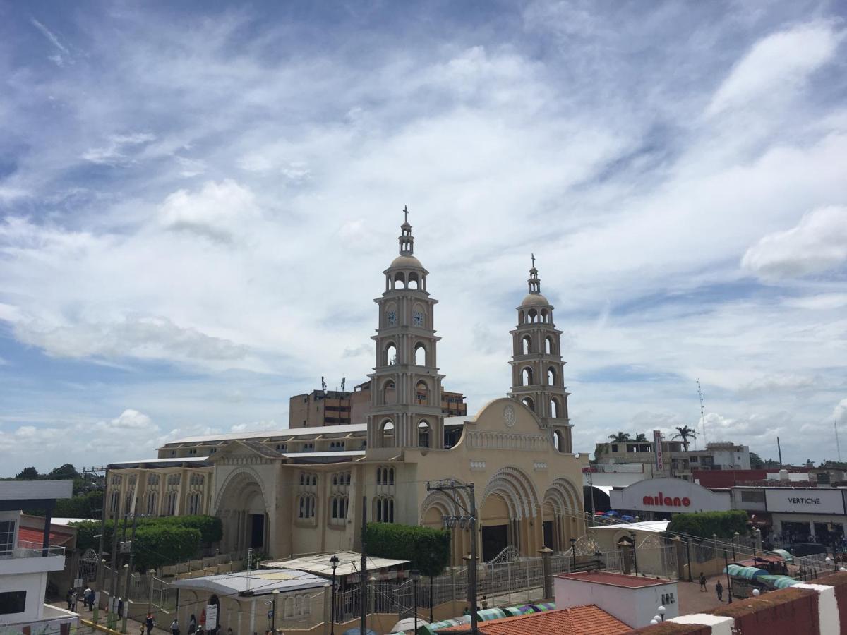 Hotel Arcos Del Parque Acayucan Eksteriør billede