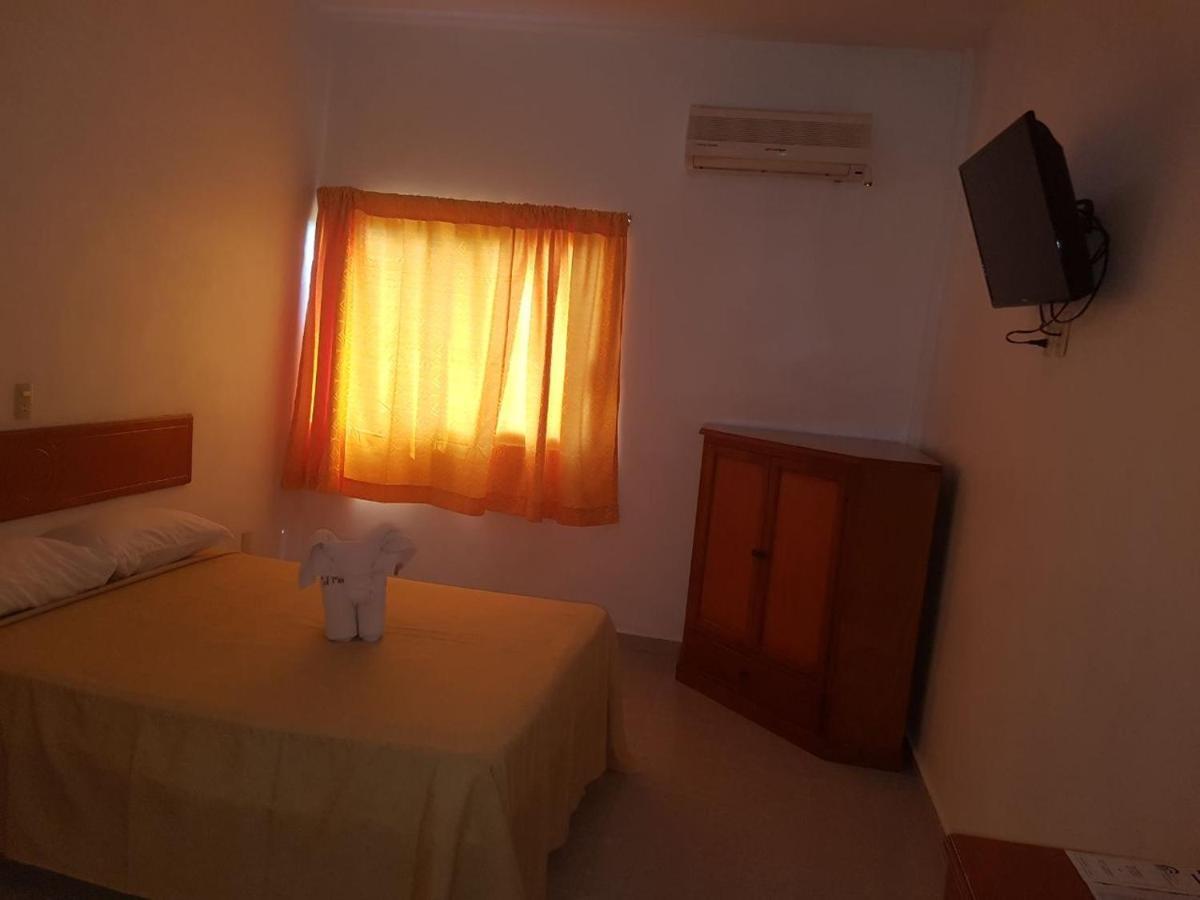 Hotel Arcos Del Parque Acayucan Eksteriør billede